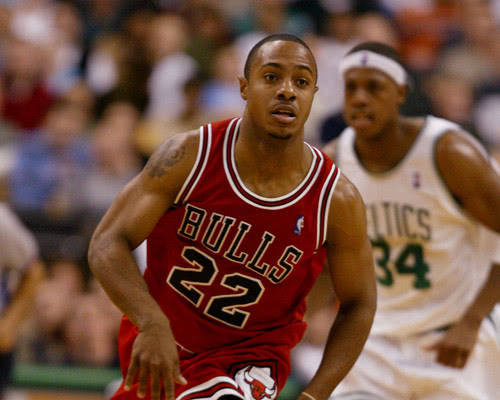 投入锋线 投入锋线